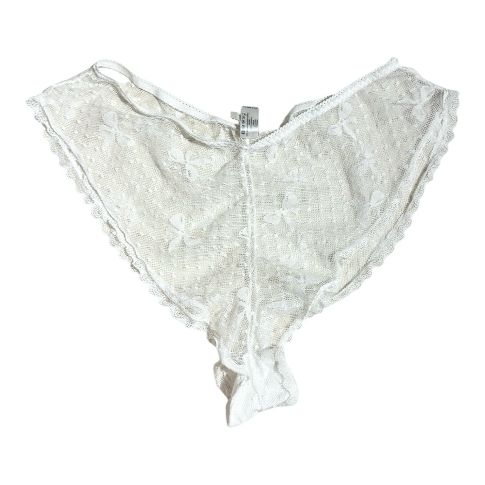Kilo Brava Lace Bow Ties Bottom